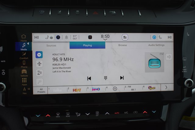 New 2026 Jeep Grand Cherokee Limited w/ Limited Altitude Package image 24