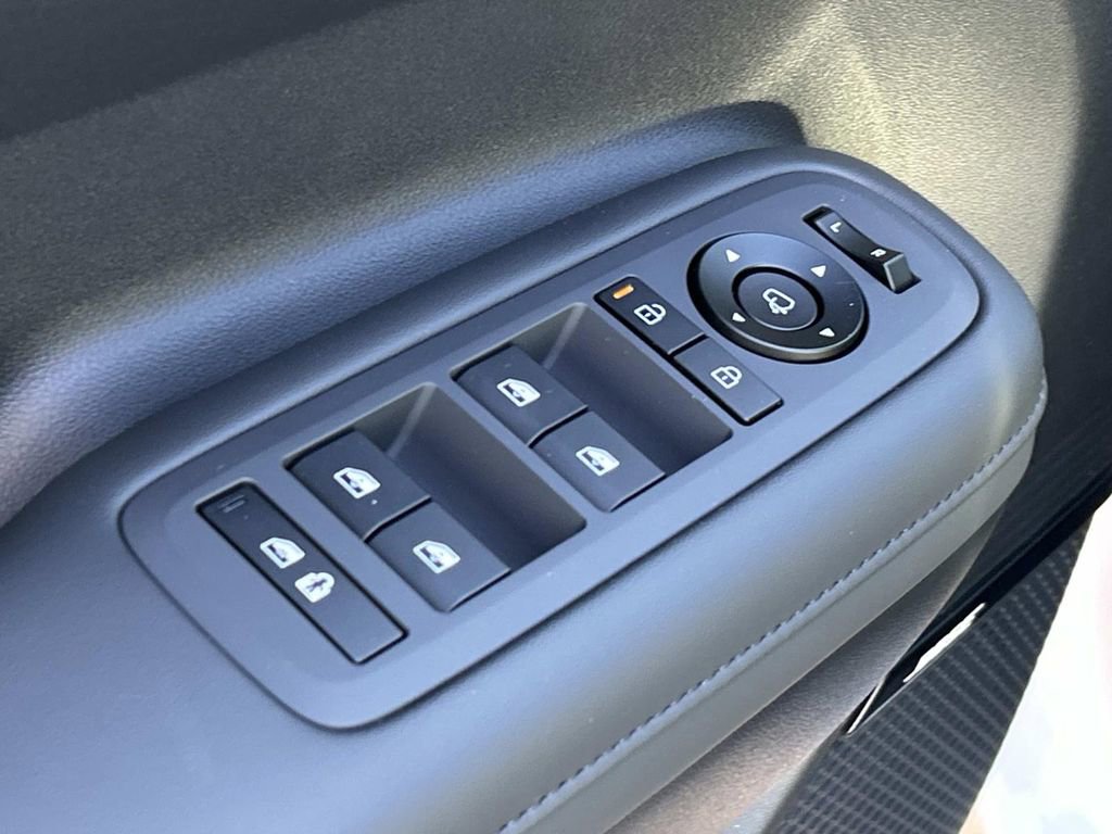 New 2026 Hyundai Santa Fe Calligraphy AWD/4WD image 17