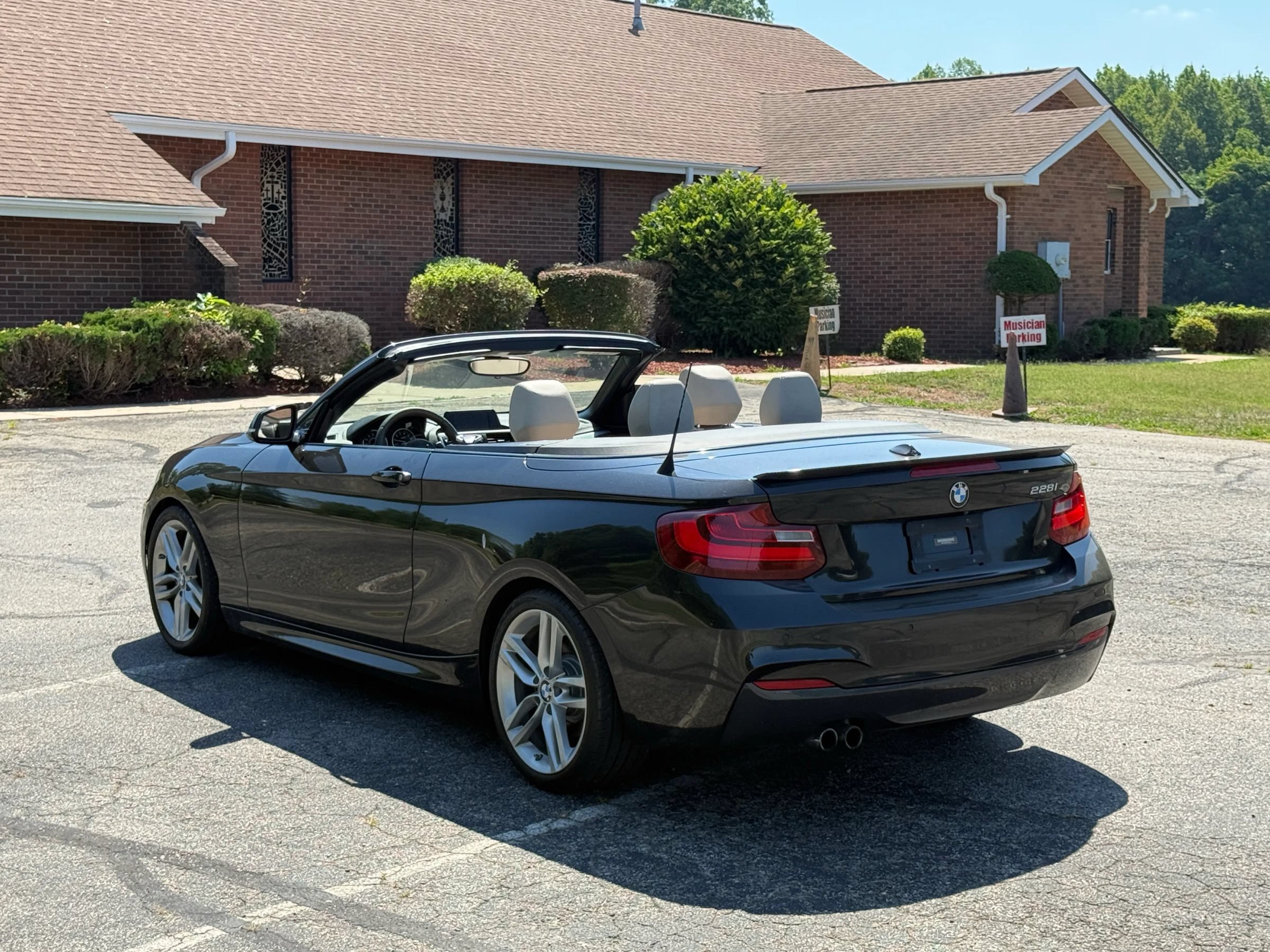 Used 2016 BMW 228i Convertible RWD image 5