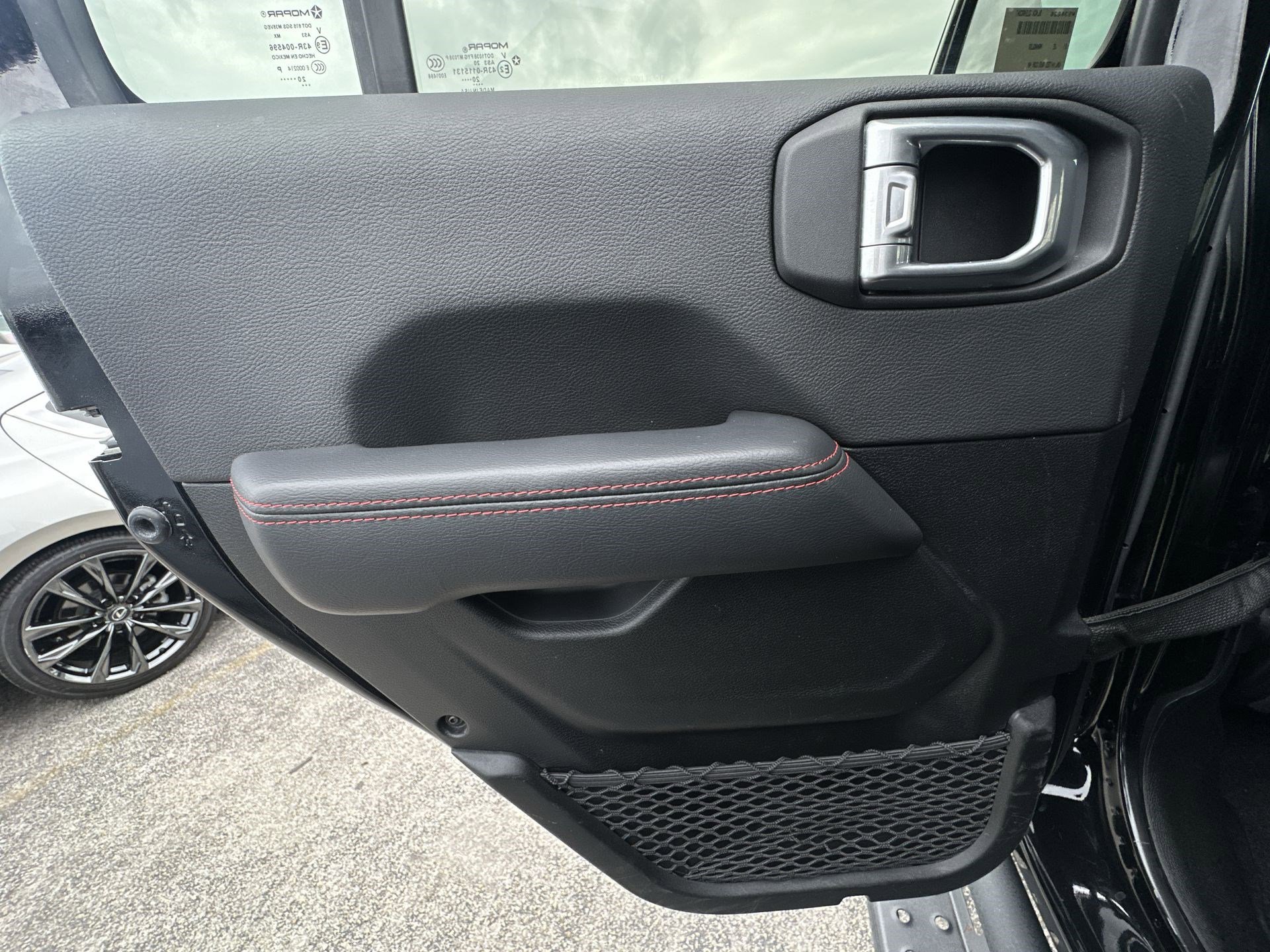 Used 2021 Jeep Wrangler Unlimited Rubicon image 29