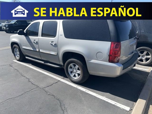 Used 2007 GMC Yukon XL SLT w/ SLT Preferred Equipment Group image 6