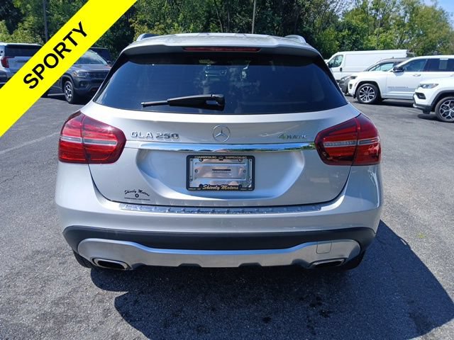 Used 2018 Mercedes-Benz GLA 250 4MATIC image 5