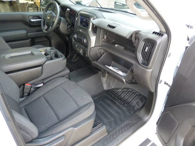 Used 2025 Chevrolet Silverado 1500 W/T RWD image 17