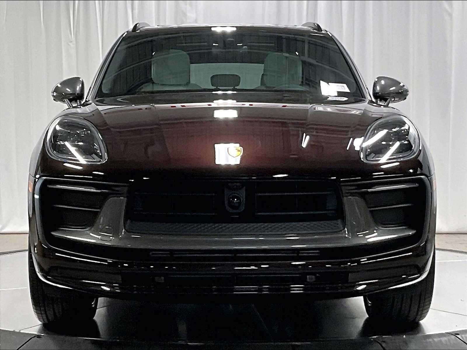 New 2026 Porsche Macan Turbo AWD/4WD image 10