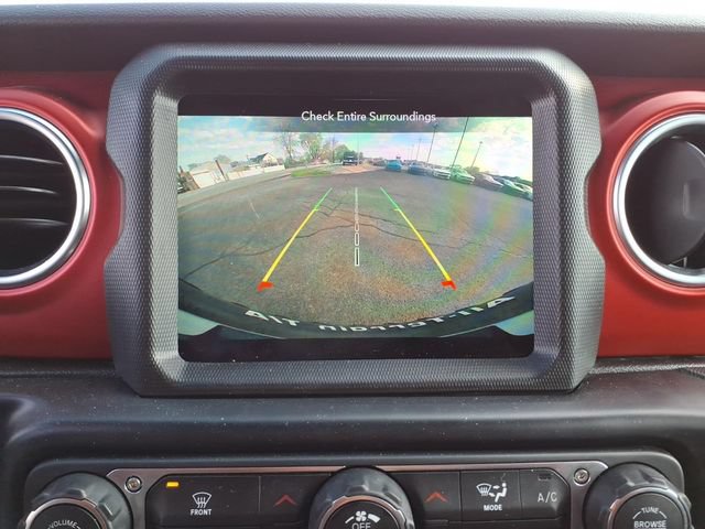 Used 2022 Jeep Wrangler Unlimited Rubicon AWD/4WD image 24