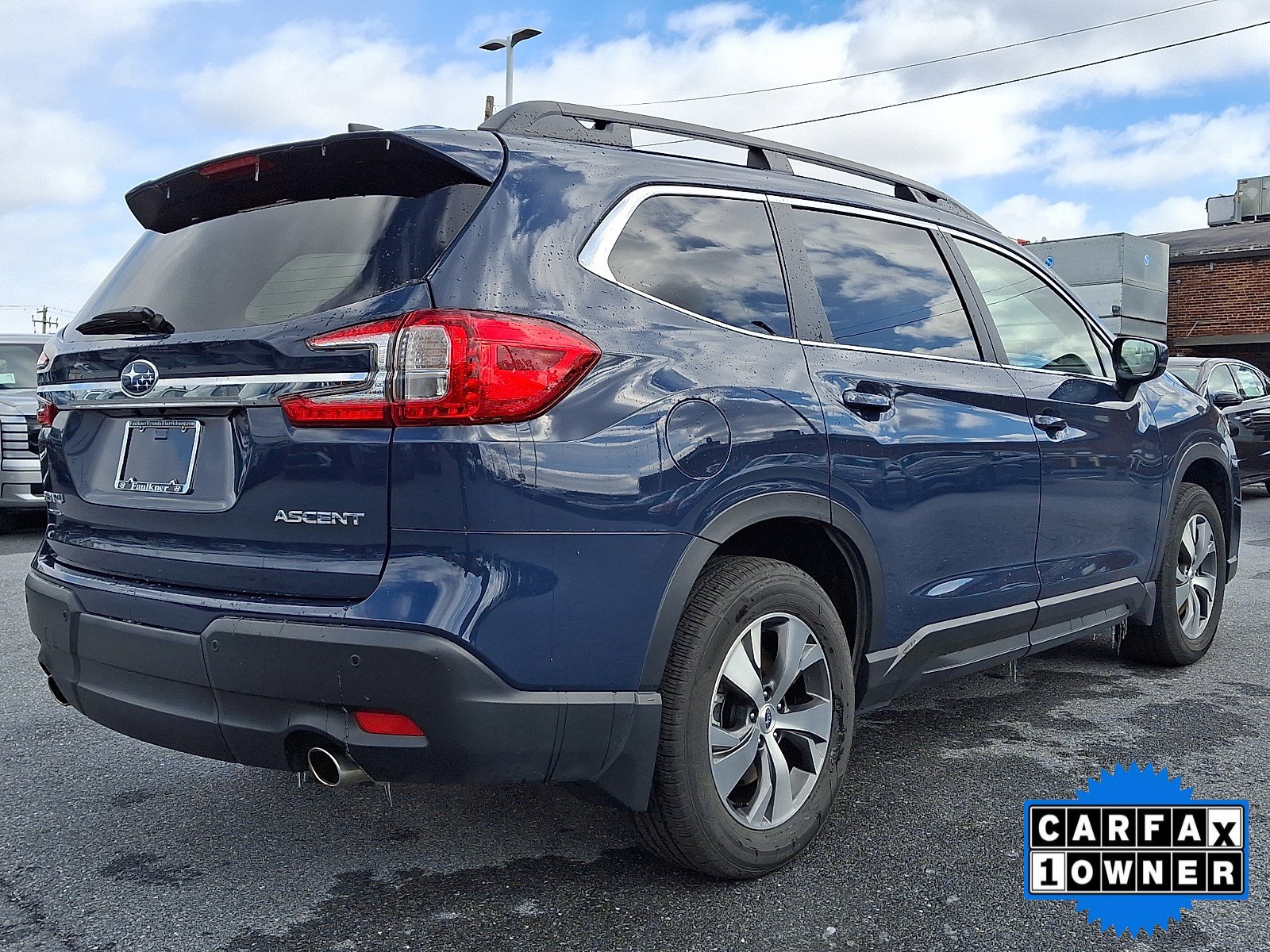 Used 2024 Subaru Ascent Premium w/ Convenience Package AWD/4WD image 5