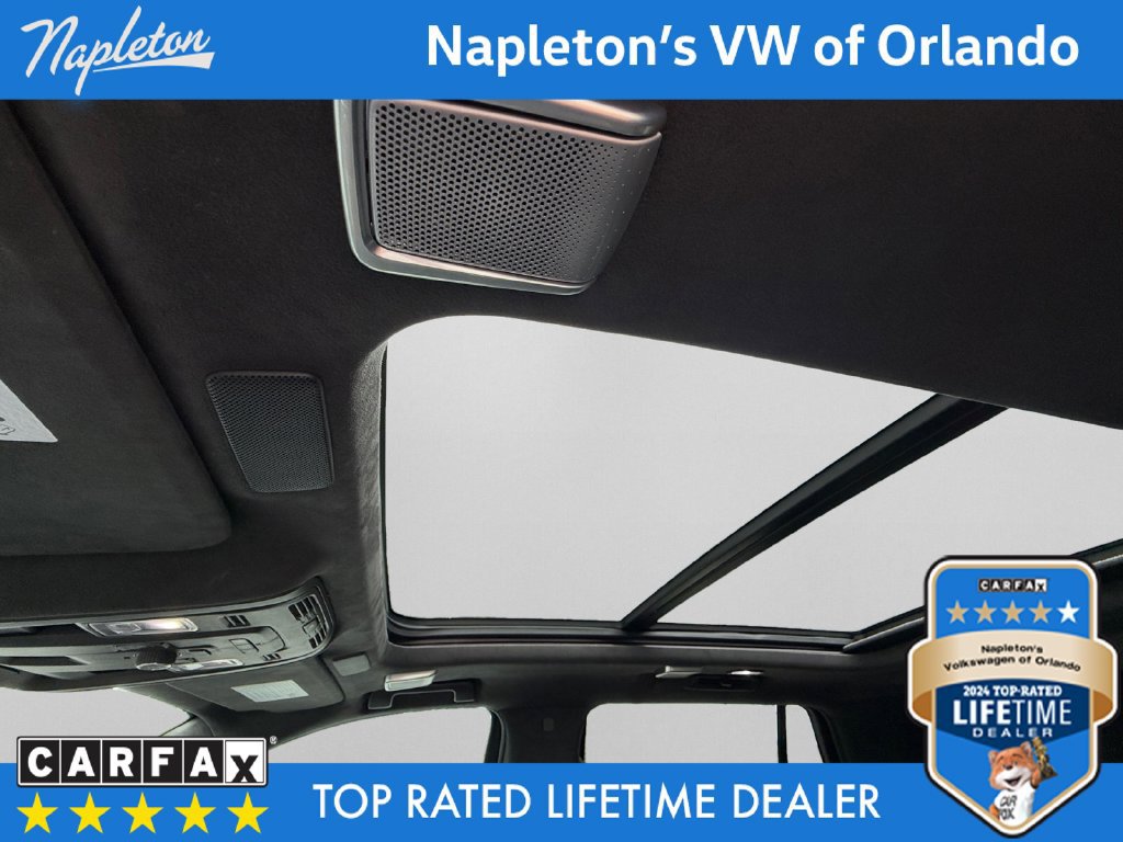 Used 2023 Cadillac Escalade Sport Platinum w/ LPO, ONYX Package AWD/4WD image 13