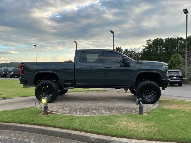 Used 2025 Chevrolet Silverado 2500 LTZ w/ Trail Boss Package AWD/4WD image 8