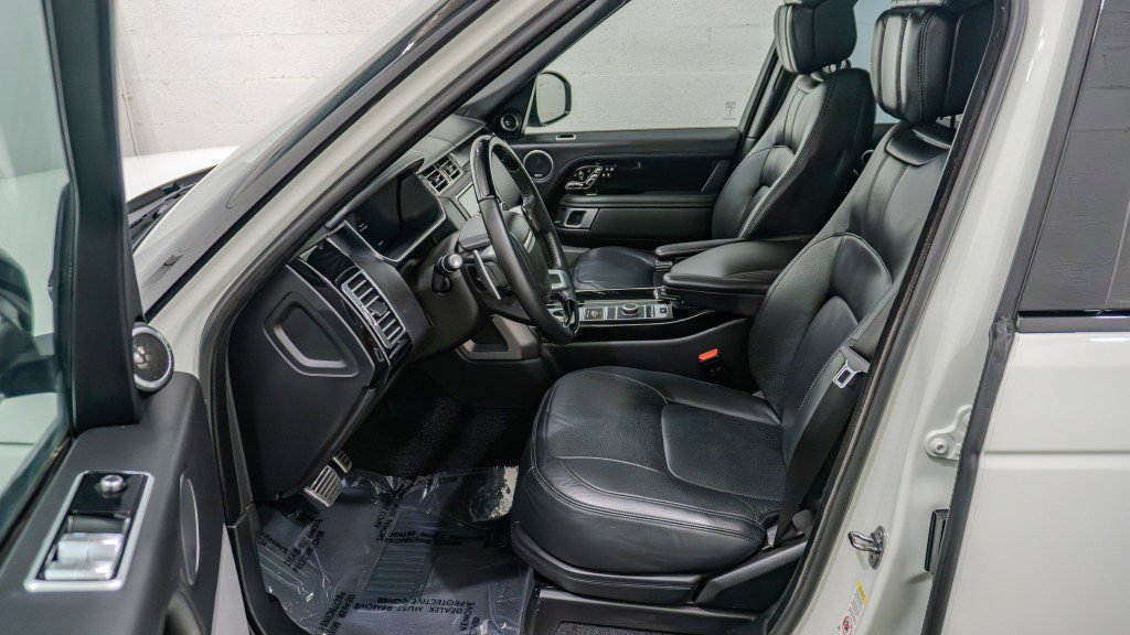 Used 2021 Land Rover Range Rover Autobiography Fifty Edition image 16