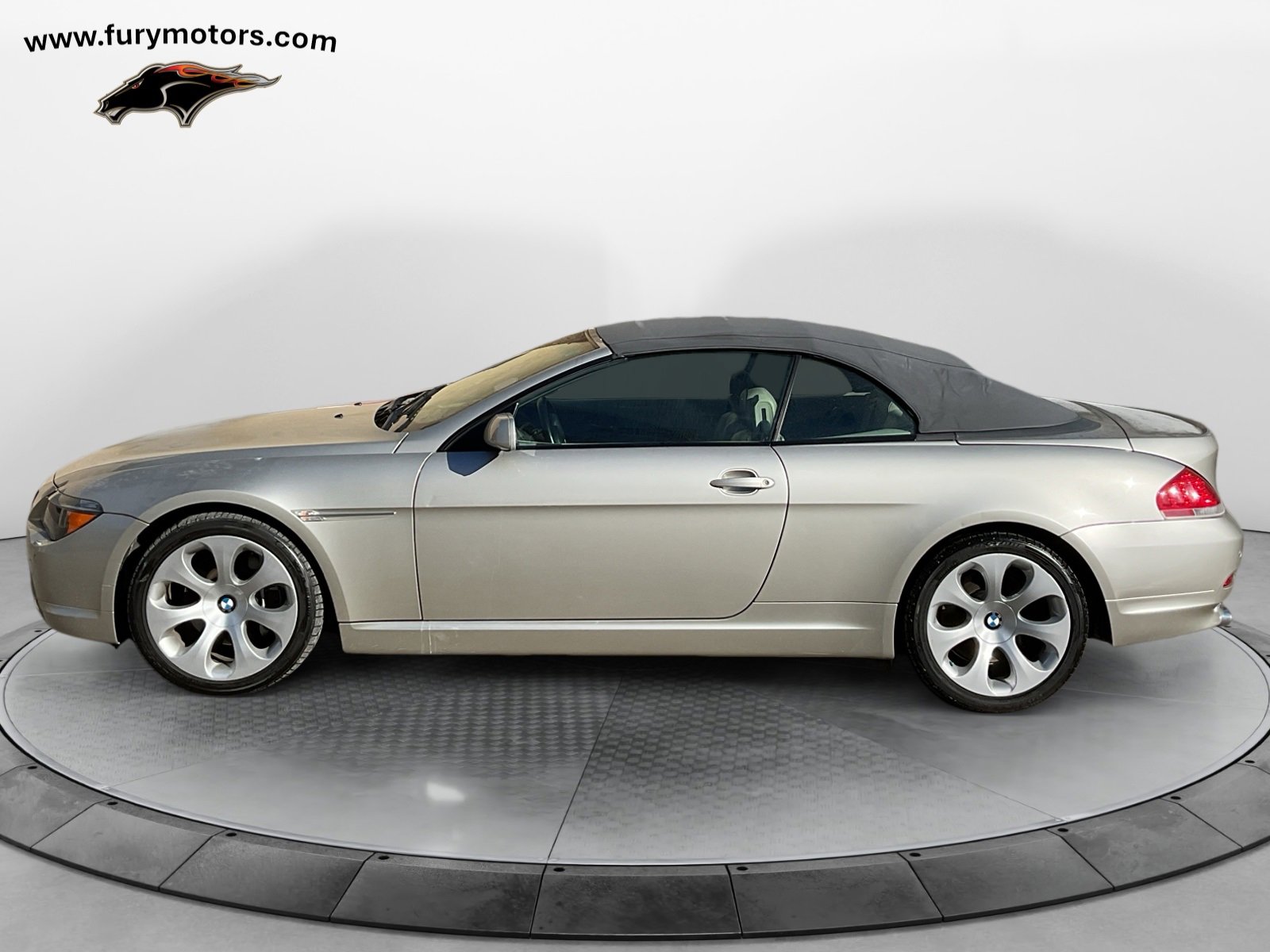 Used 2005 BMW 645Ci Convertible image 6