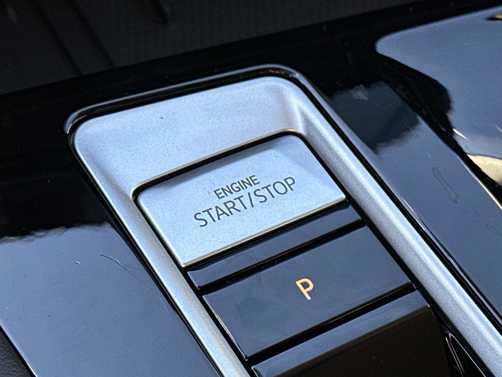 New 2026 Volkswagen Atlas SEL Premium R-Line image 28