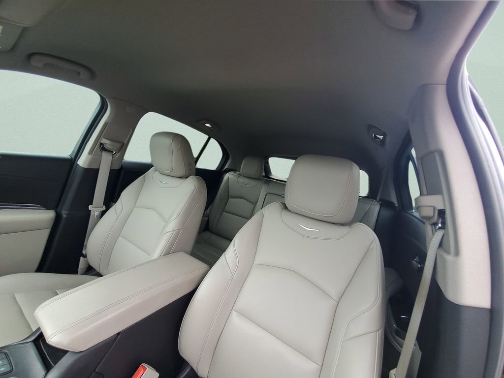 Used 2023 Cadillac XT4 Luxury image 20
