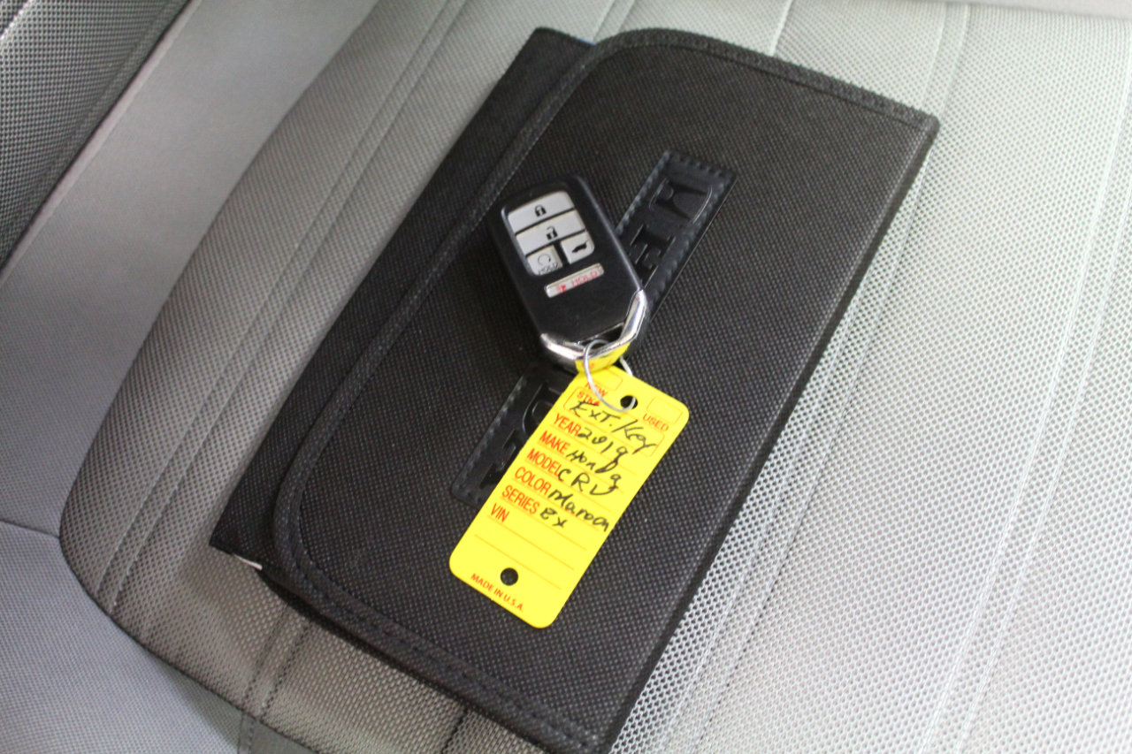 Used 2019 Honda CR-V EX image 25