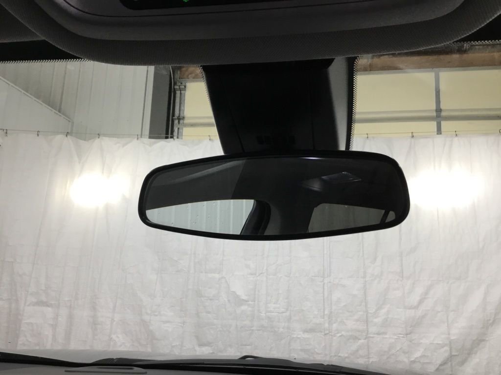 Used 2023 GMC Acadia SLE w/ Driver Convenience Package image 32