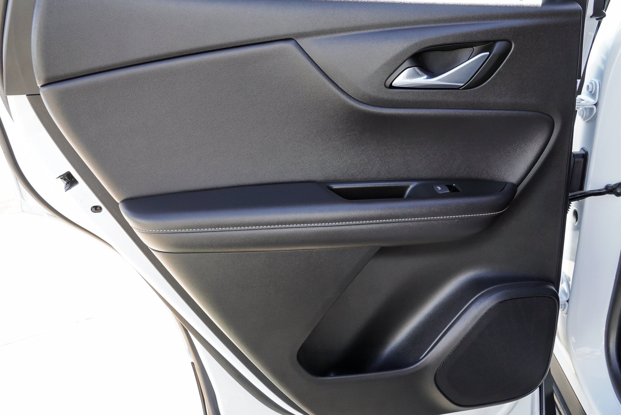 Used 2023 Chevrolet Blazer LT FWD image 26
