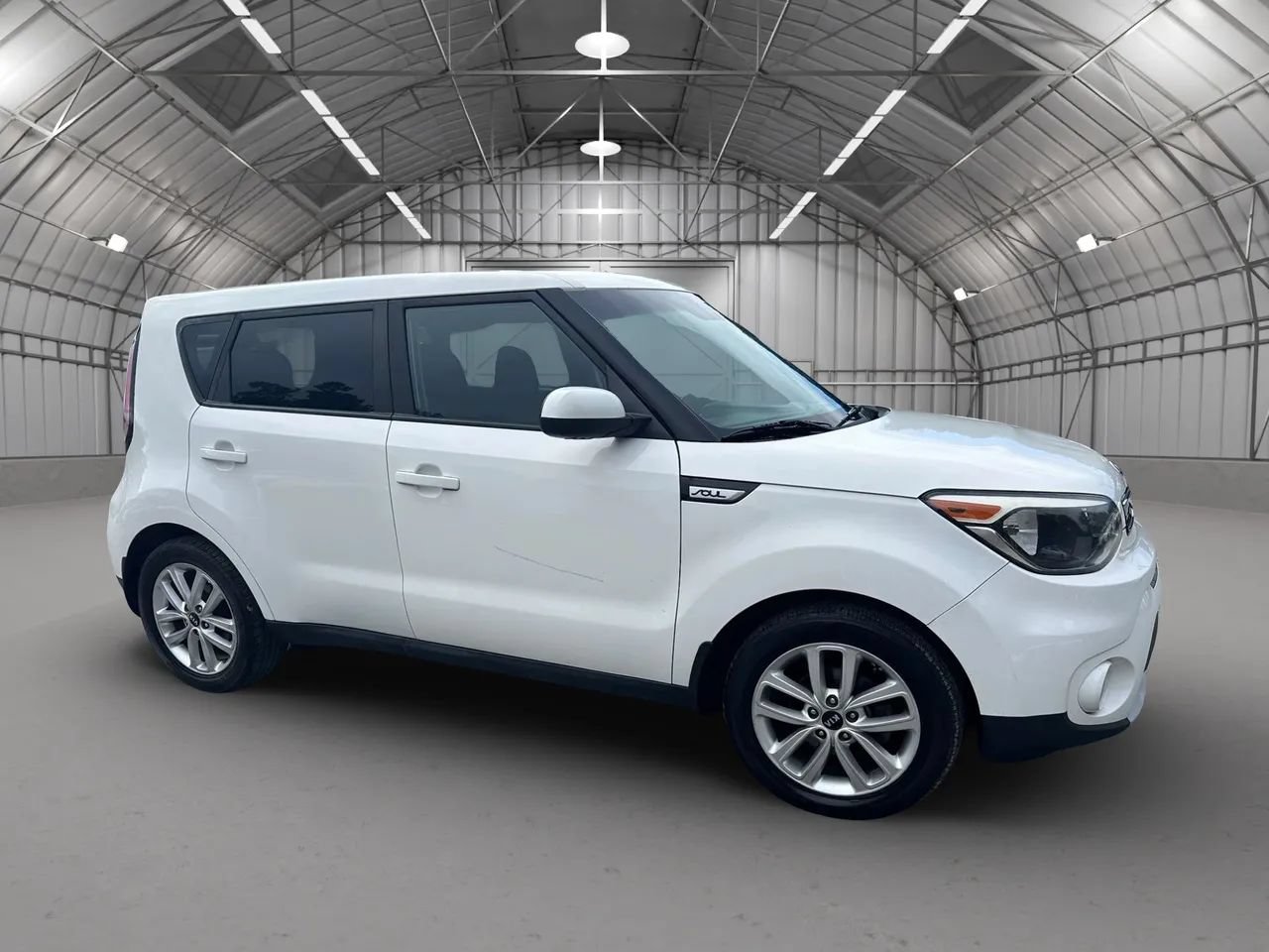 Used 2019 Kia Soul + FWD image 2