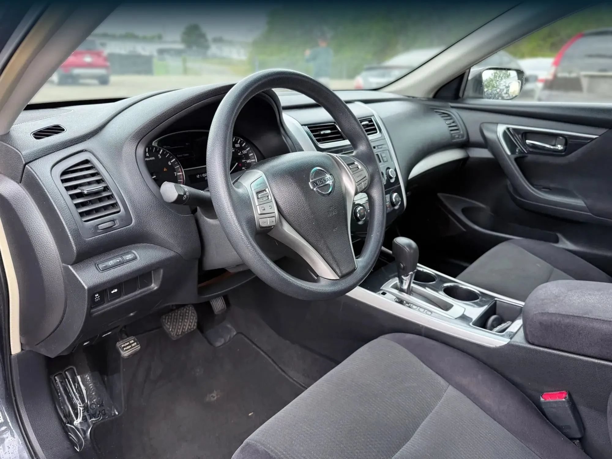 Used 2013 Nissan Altima 2.5 S FWD image 17