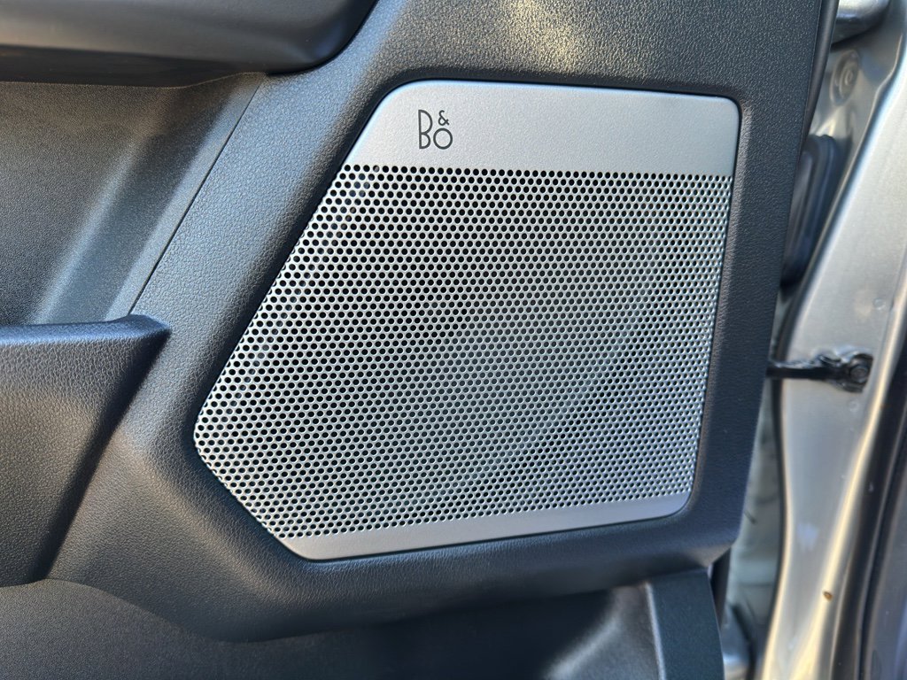 Used 2024 Ford F150 Lariat image 12