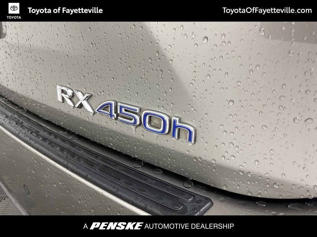 Used 2017 Lexus RX 450h AWD image 3