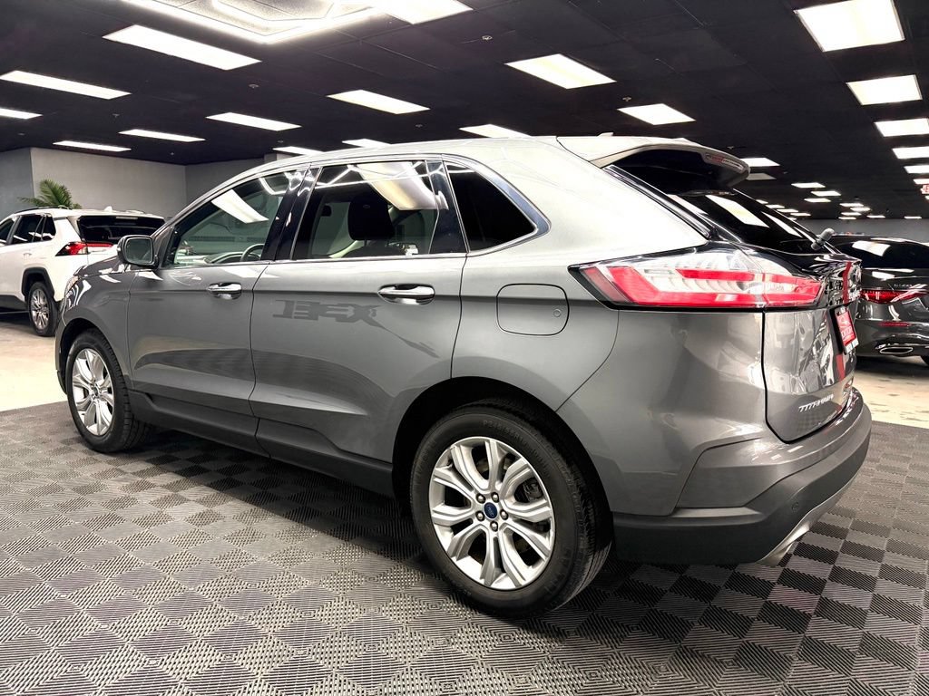 Used 2022 Ford Edge Titanium w/ Equipment Group 301A AWD/4WD image 9