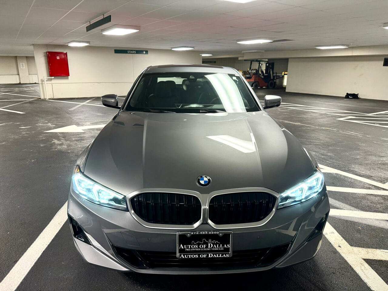 Used 2024 BMW 330i xDrive Sedan w/ Convenience Package image 4