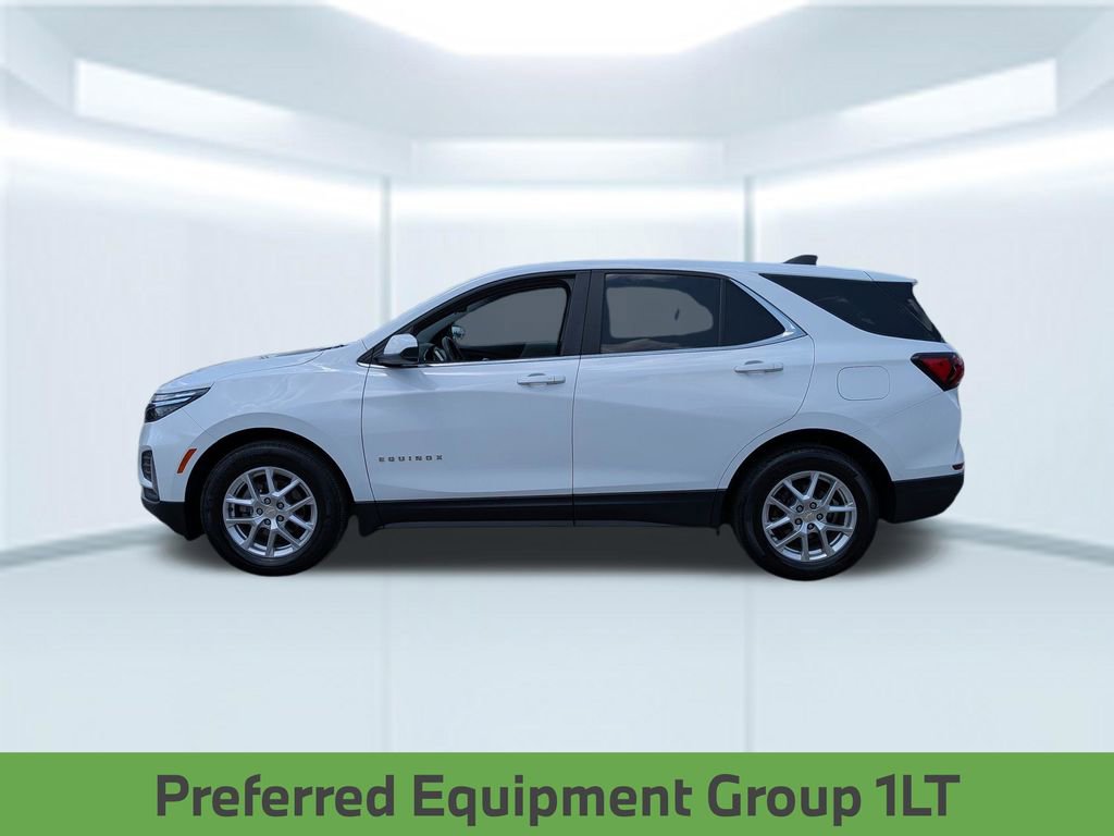 Used 2024 Chevrolet Equinox LT FWD image 2