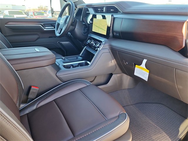 New 2026 GMC Sierra 3500 Denali w/ Denali Reserve Package image 20
