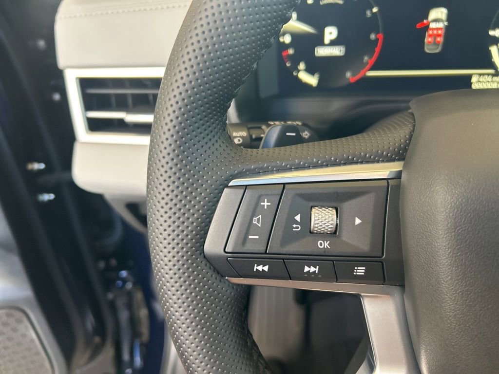 New 2026 Mitsubishi Outlander SE image 47