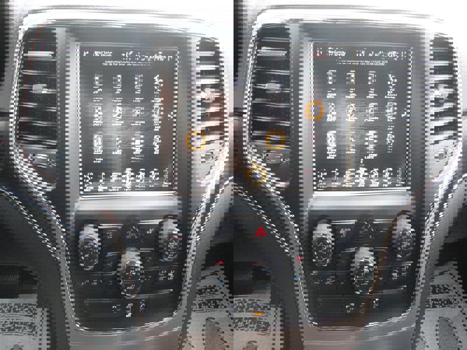 Used 2014 Jeep Grand Cherokee Limited w/ Trailer Tow Group IV image 18