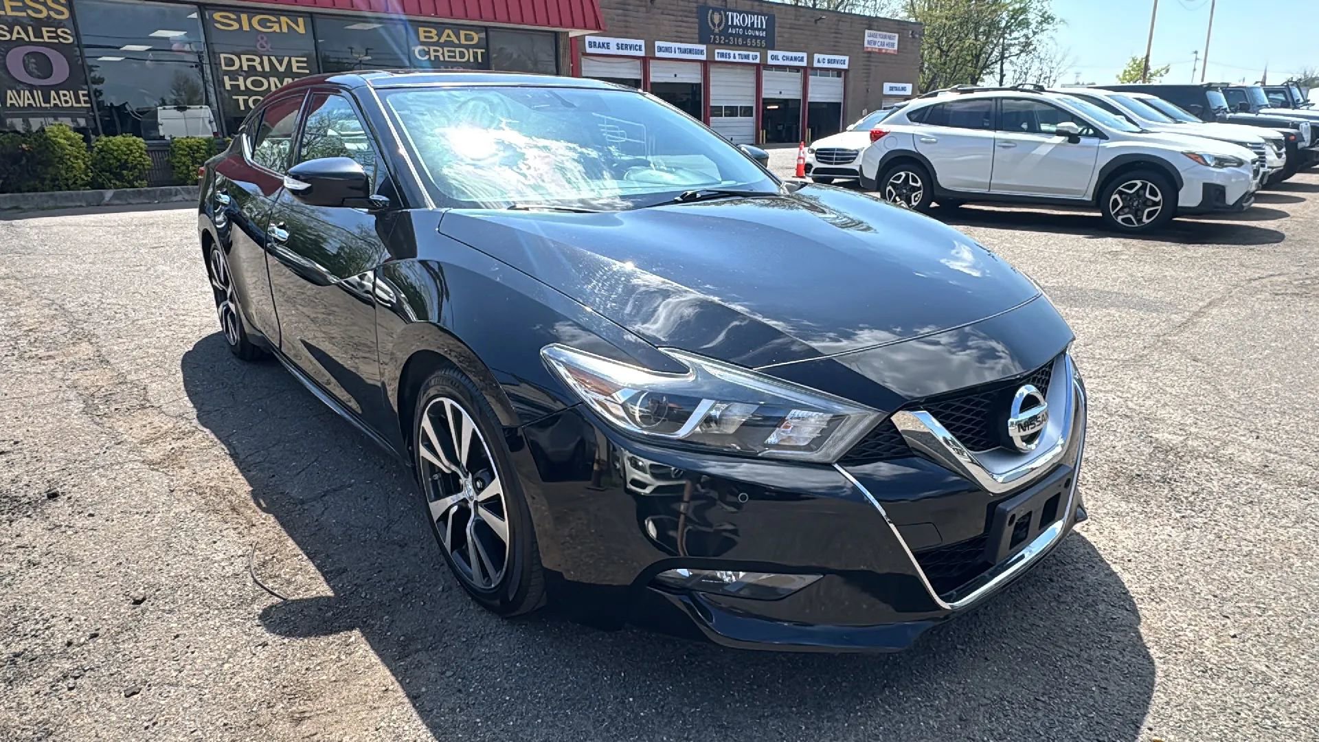 Used 2017 Nissan Maxima 3.5 SL FWD image 3