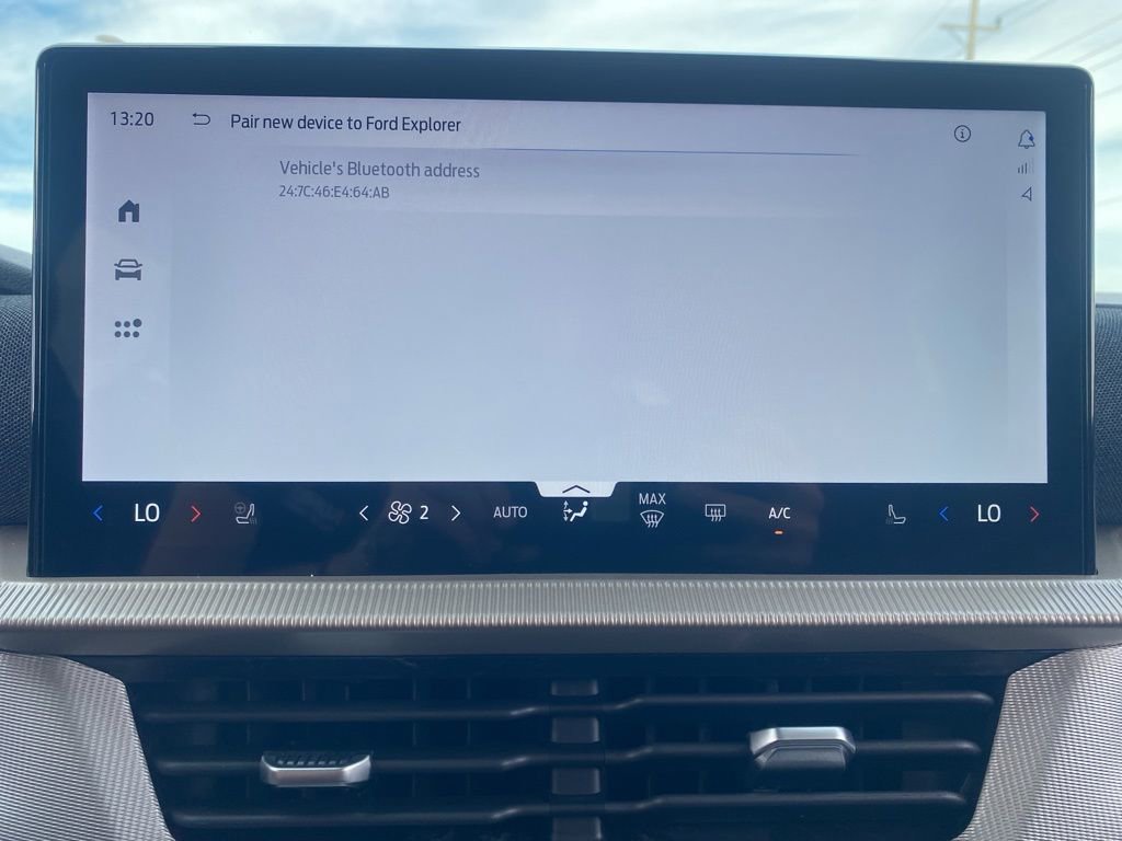 New 2025 Ford Explorer Active image 38
