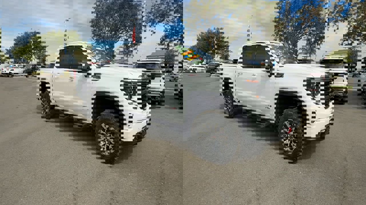 Used 2023 GMC Sierra 1500 AT4