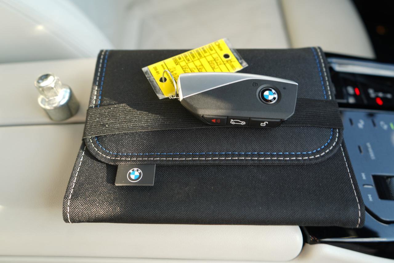 Used 2024 BMW 530i xDrive 530i xDrive Sedan w/ Convenience Package image 68