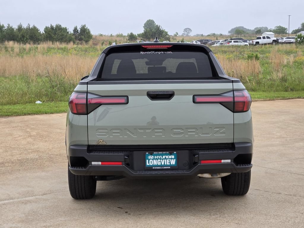 Used 2025 Hyundai Santa Cruz SEL FWD image 5