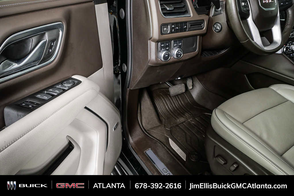 Used 2021 GMC Yukon SLT w/ SLT Premium Package image 8