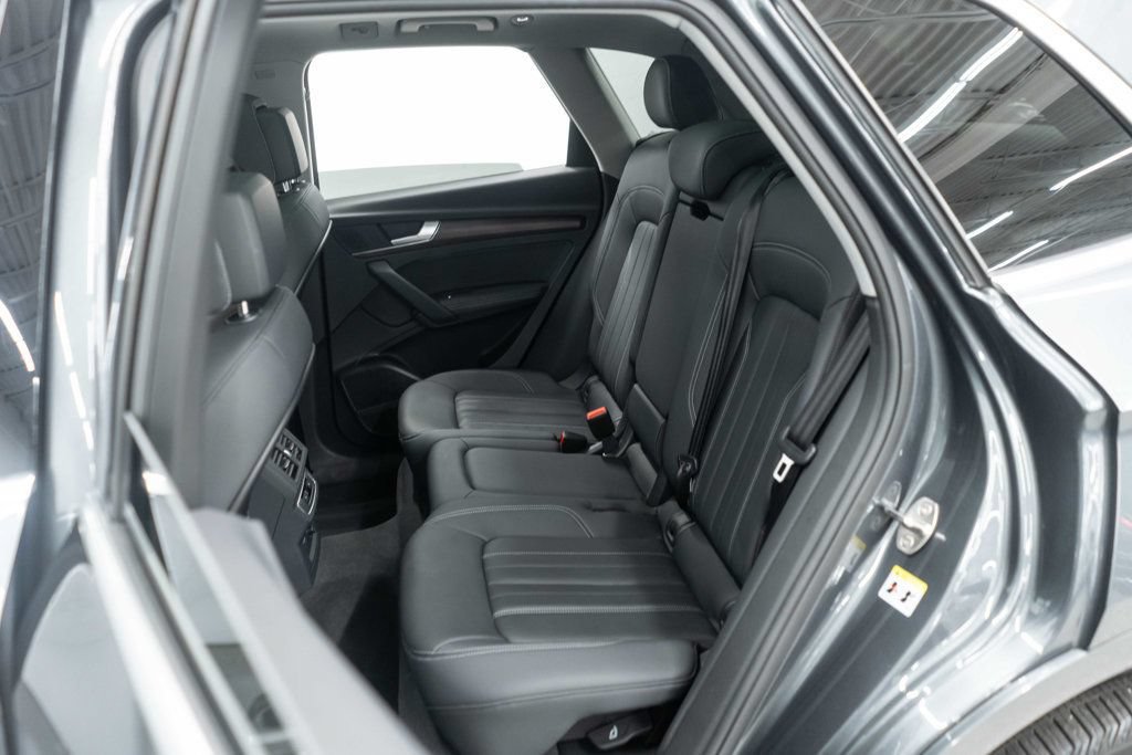Used 2023 Audi Q5 2.0T Premium Plus w/ Premium Plus Package AWD/4WD image 31