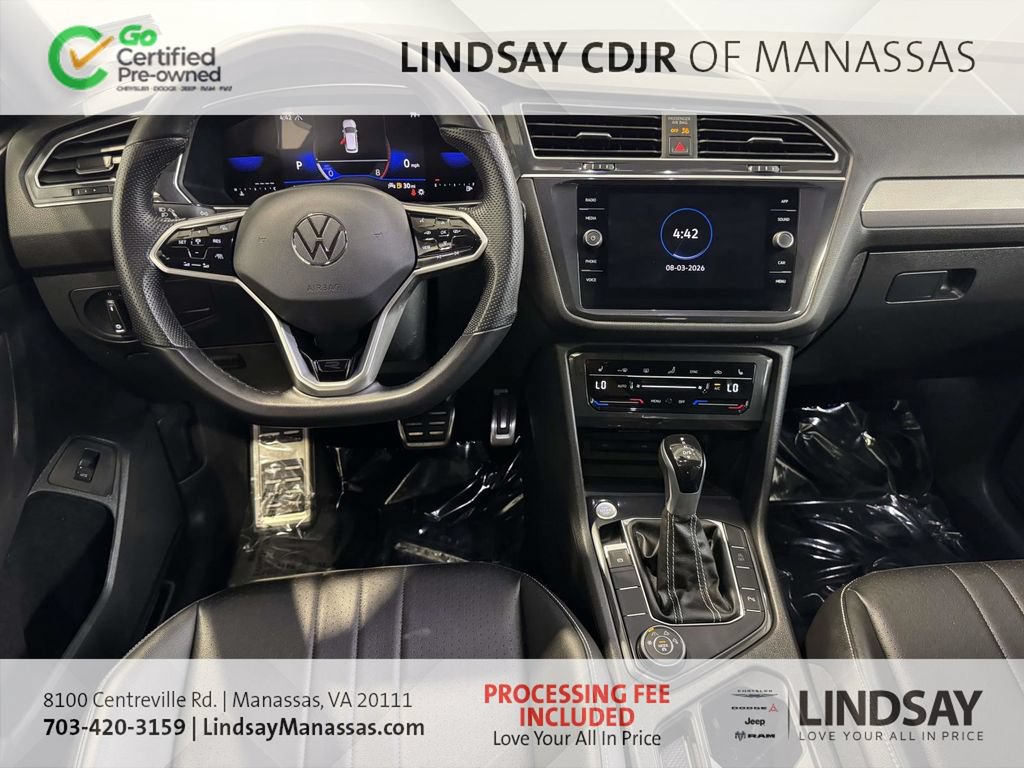 Used 2024 Volkswagen Tiguan SE R-Line AWD/4WD image 21