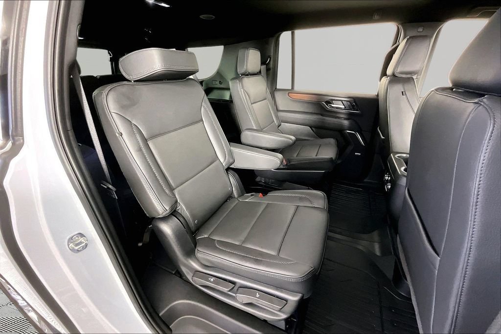 Used 2026 GMC Yukon XL Denali RWD image 24