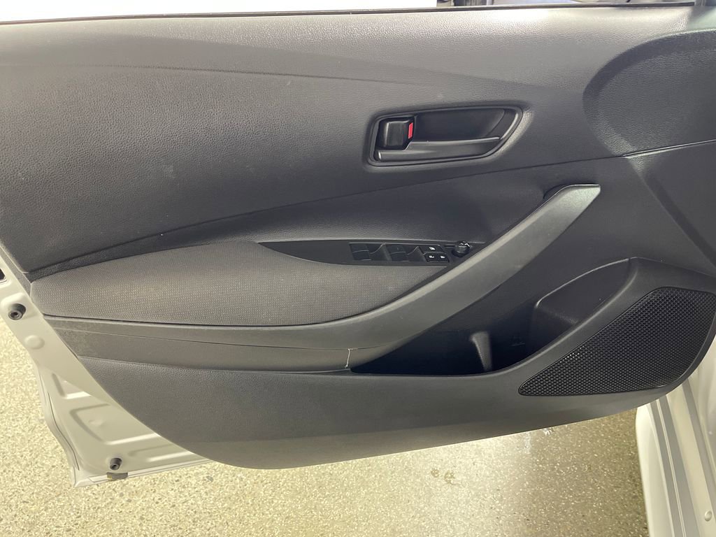 Used 2024 Toyota Corolla LE FWD image 24
