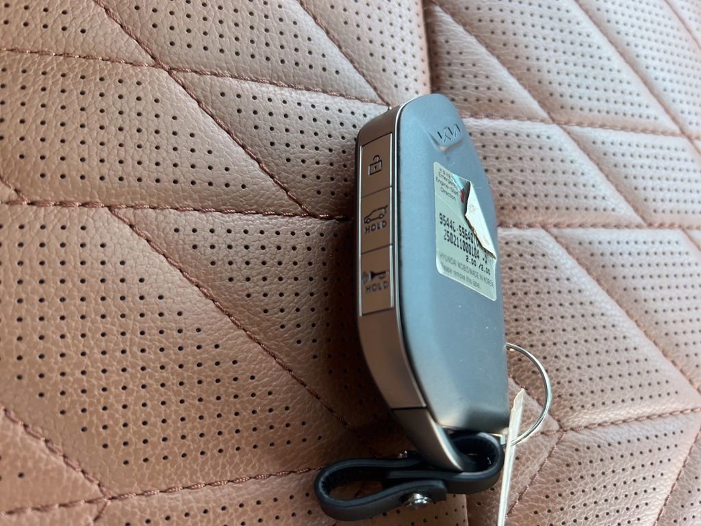 Used 2025 Kia Telluride EX X-Line AWD/4WD image 27