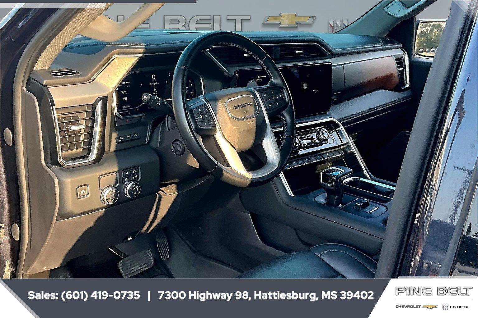 Used 2023 GMC Sierra 1500 Denali w/ Denali Reserve Package RWD image 13