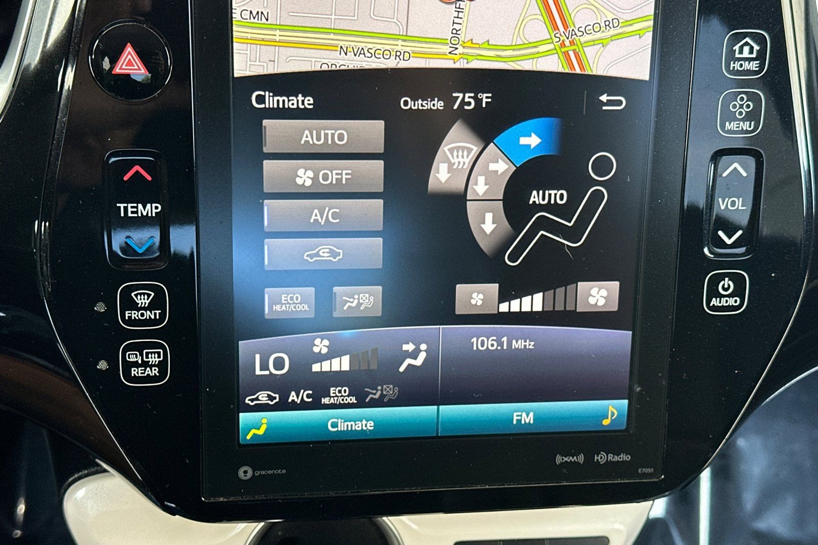 Used 2019 Toyota Prius Prime Premium FWD image 28