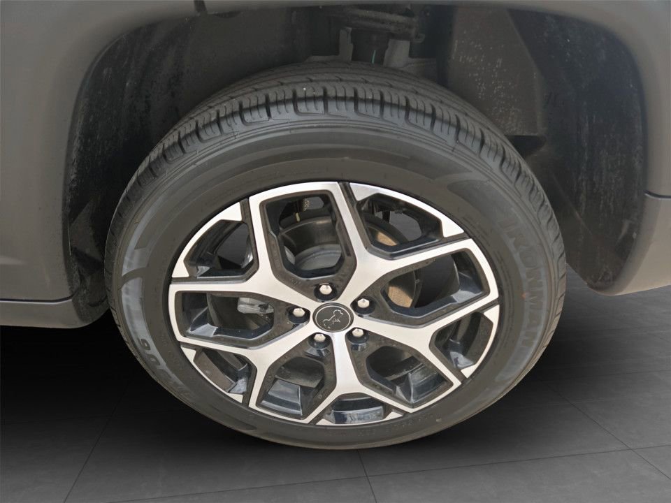 Used 2025 Jeep Compass Limited AWD/4WD image 32