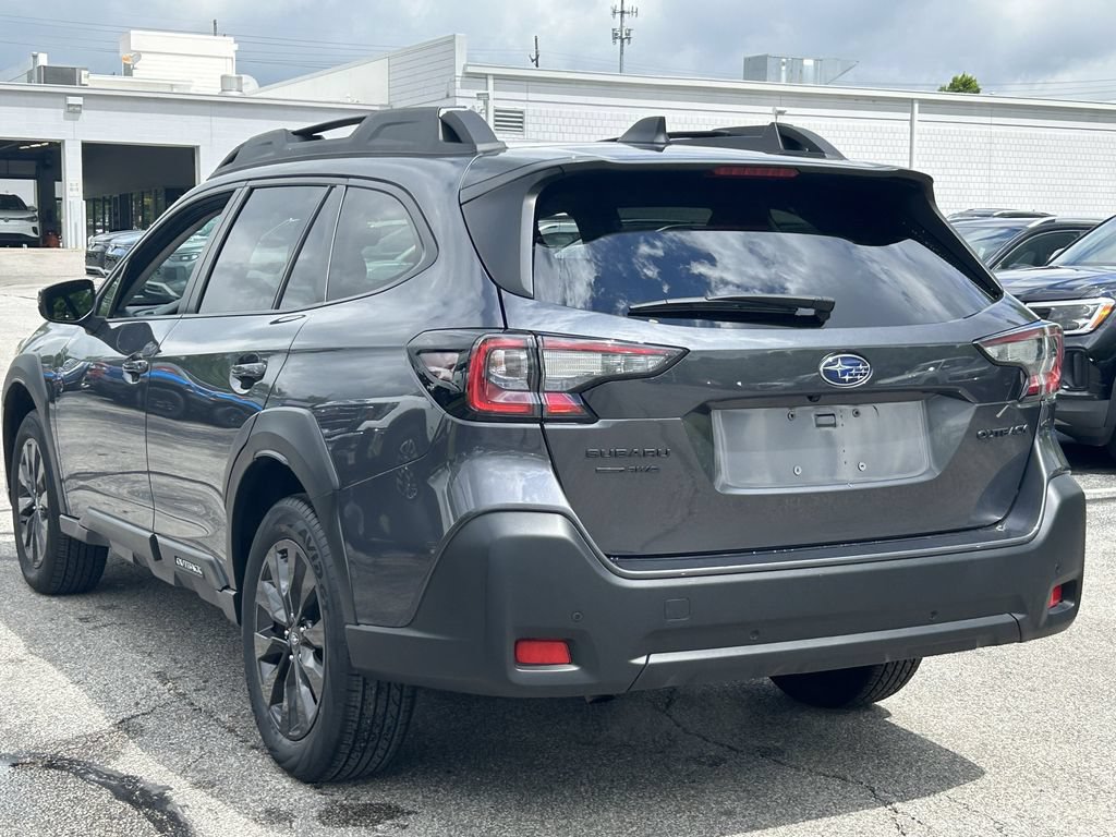 Used 2025 Subaru Outback Onyx Edition AWD/4WD image 6