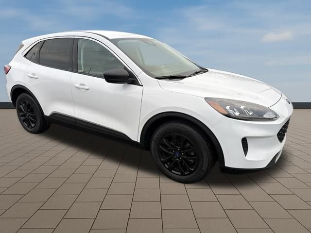 Used 2022 Ford Escape SE image 8