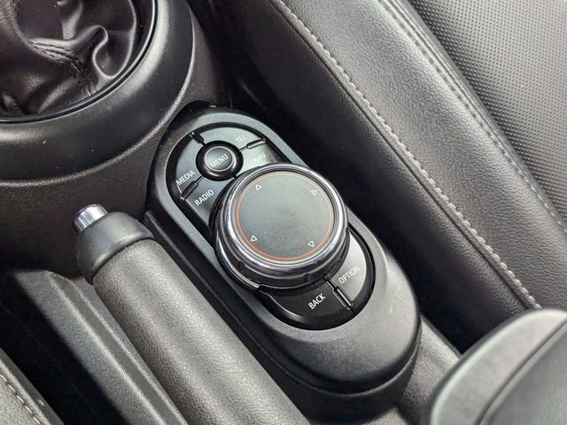 Used 2018 MINI Cooper S image 30
