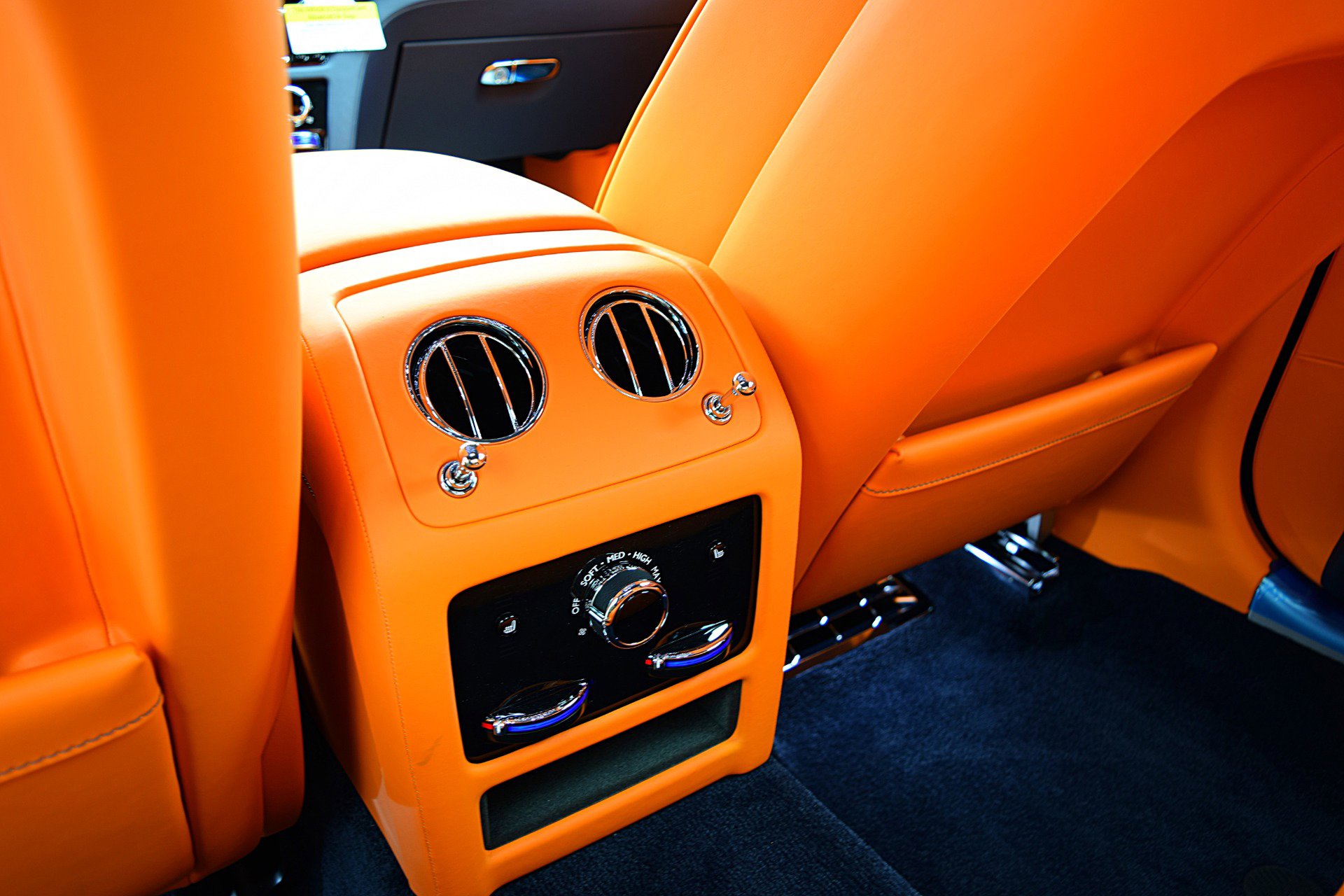 Used 2023 Rolls-Royce Ghost image 39