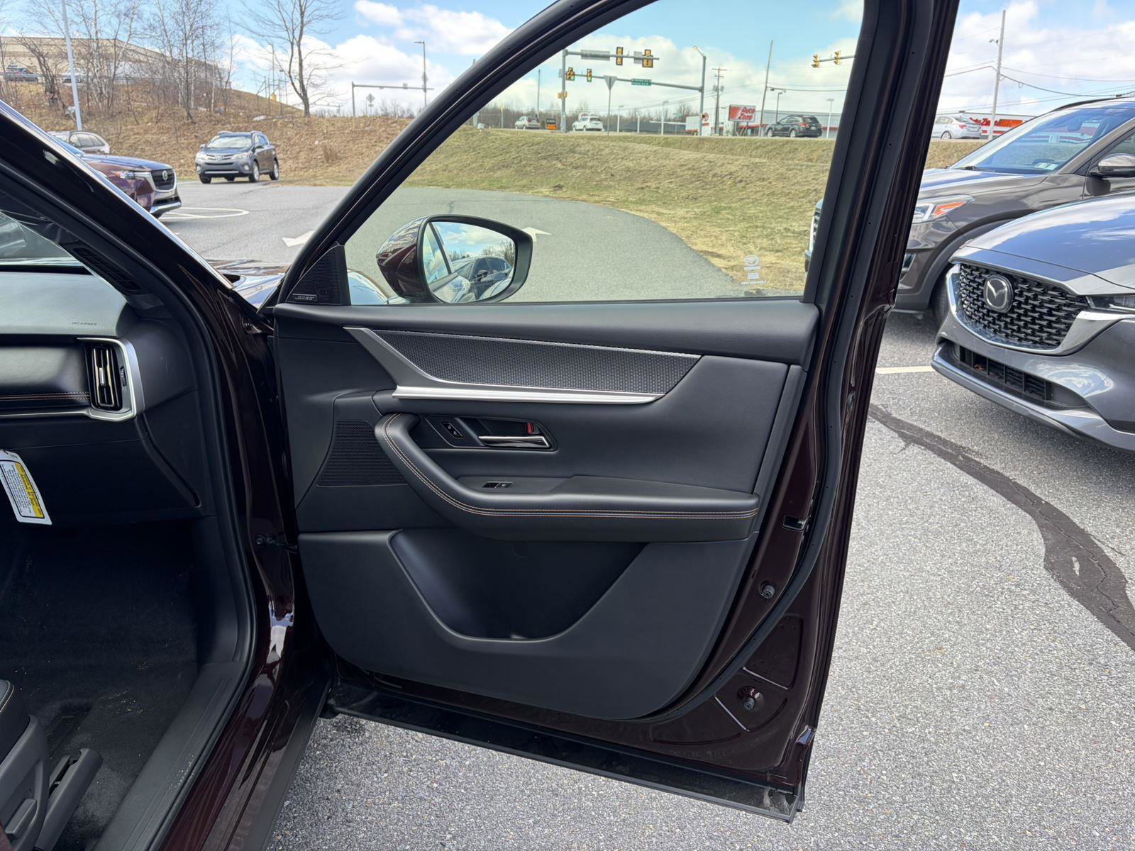 New 2026 MAZDA CX-90 3.3 Turbo w/ Premium Plus Pkg image 8
