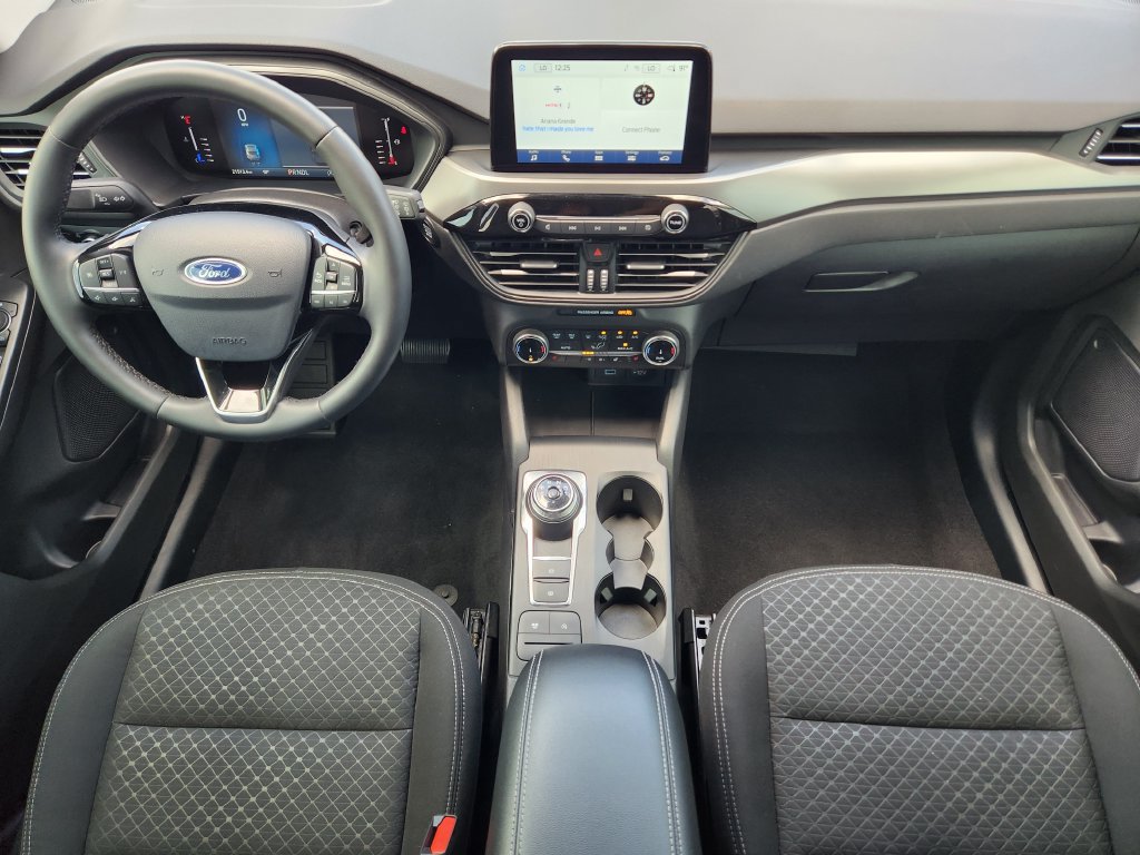 Used 2023 Ford Escape Active w/ Cold Weather Package FWD image 28