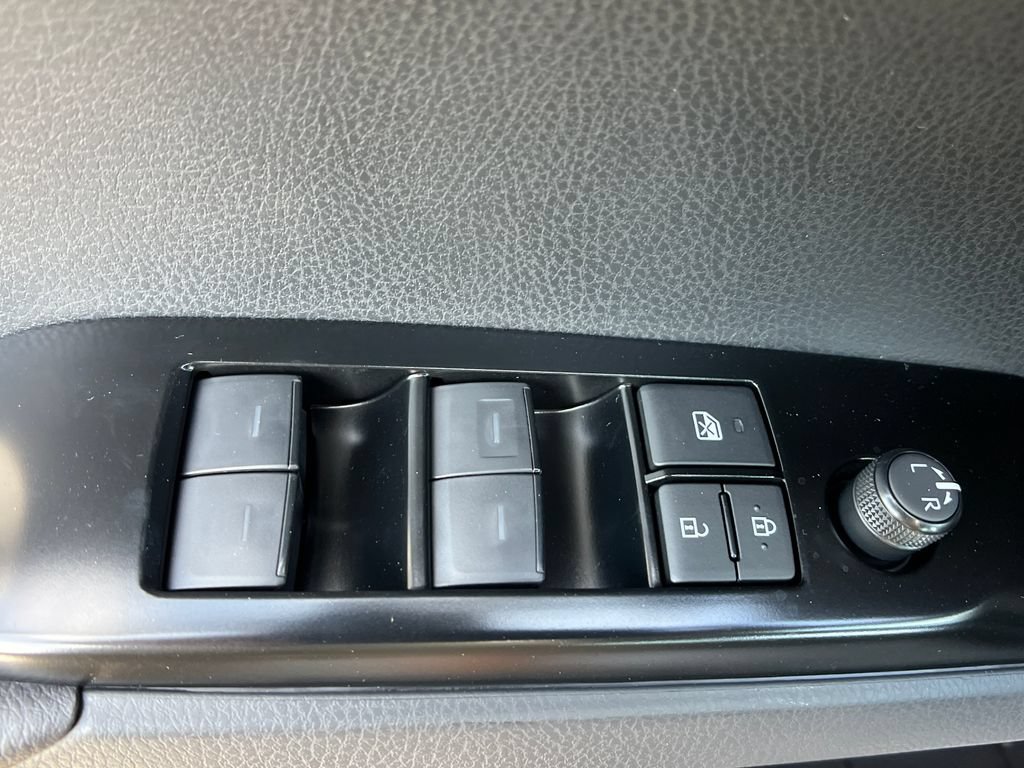 New 2026 Toyota Camry SE w/ Convenience Package AWD/4WD image 12